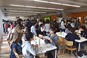 カフェテリア