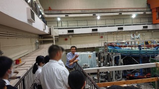 ﾍﾘｵﾄﾛﾝJ装置見学①